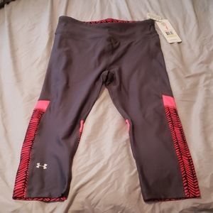 Capri length leggings